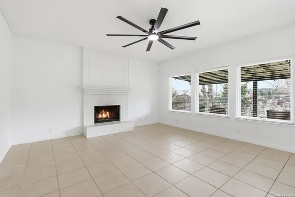 $449,500 | 602 Lightstone Drive, San Antonio, TX 78258