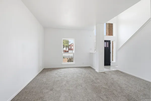 $449,500 | 602 Lightstone Drive, San Antonio, TX 78258