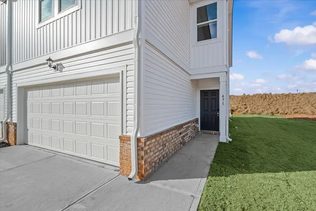 $314,900 | 431 Blissful Court, Taylors, SC 29687