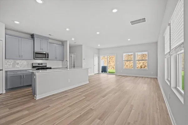 $313,400 | 431 Blissful Court, Taylors, SC 29687