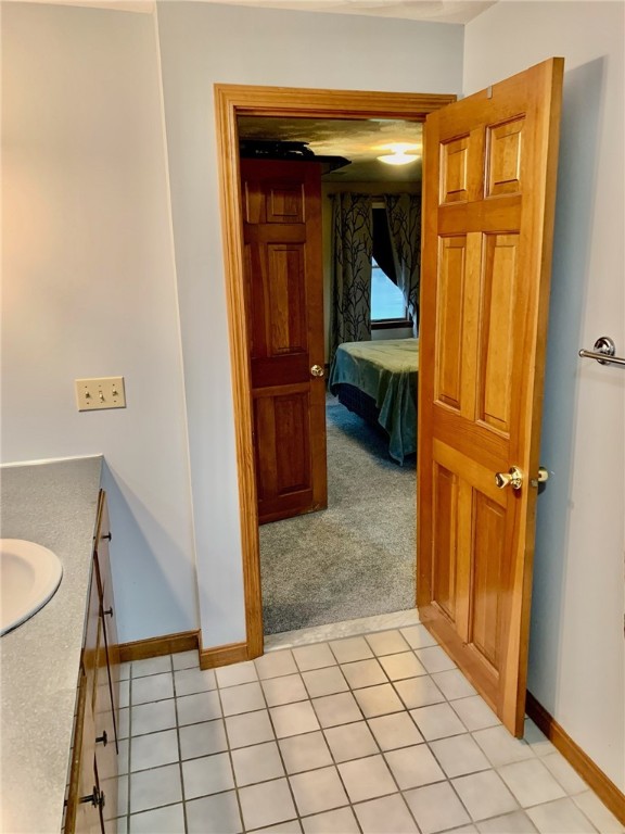 151 Hope Road Cranston, RI 02921 - Photo 17 of 33