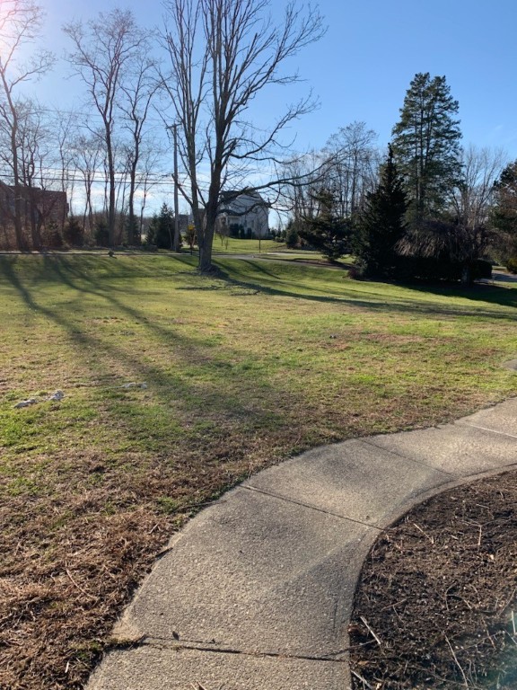 151 Hope Road Cranston, RI 02921 - Photo 2 of 33