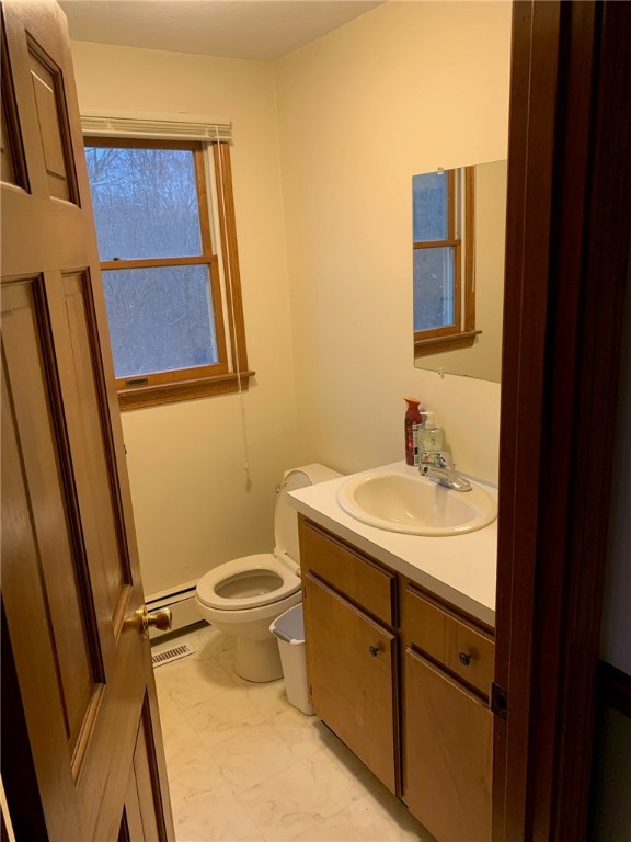 151 Hope Road Cranston, RI 02921 - Photo 10 of 33