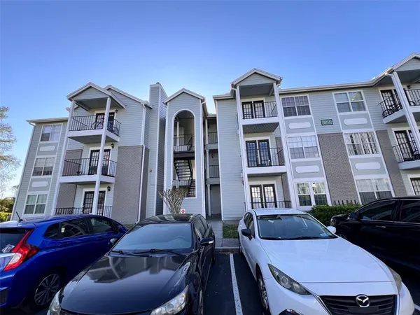 $1,445 | 2550 North Alafaya Trail, Unit 10110, Orlando, FL 32826