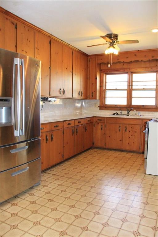 305 7th St Place Southwest Conover, NC 28613 - Photo 10 of 35 Gallery Image 10