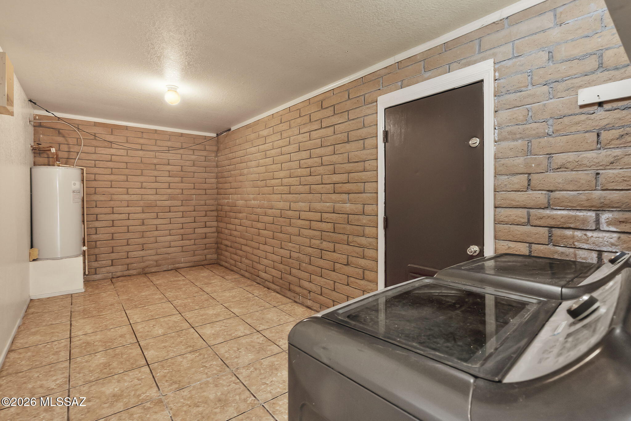301 Círculo Silva Rio Rico, AZ 85648 - Photo 23 of 28 IMG_1683