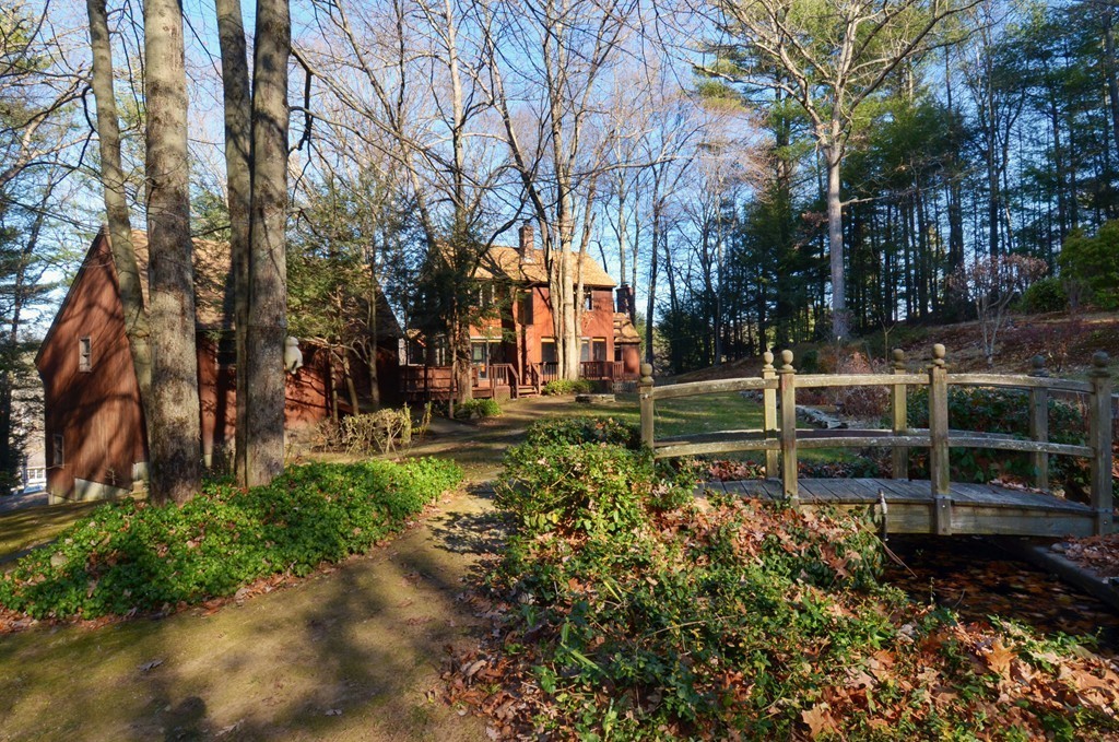 81 Saundersdale Road Charlton, MA 01507 - Photo 23 of 25