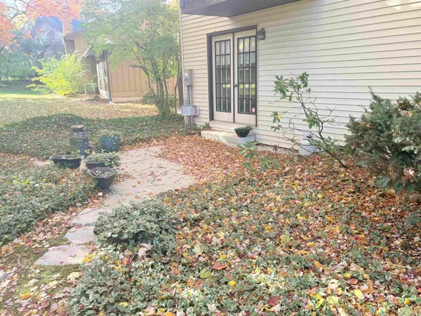 $325,000 | 50822 Mercury Drive, Granger, IN 46530