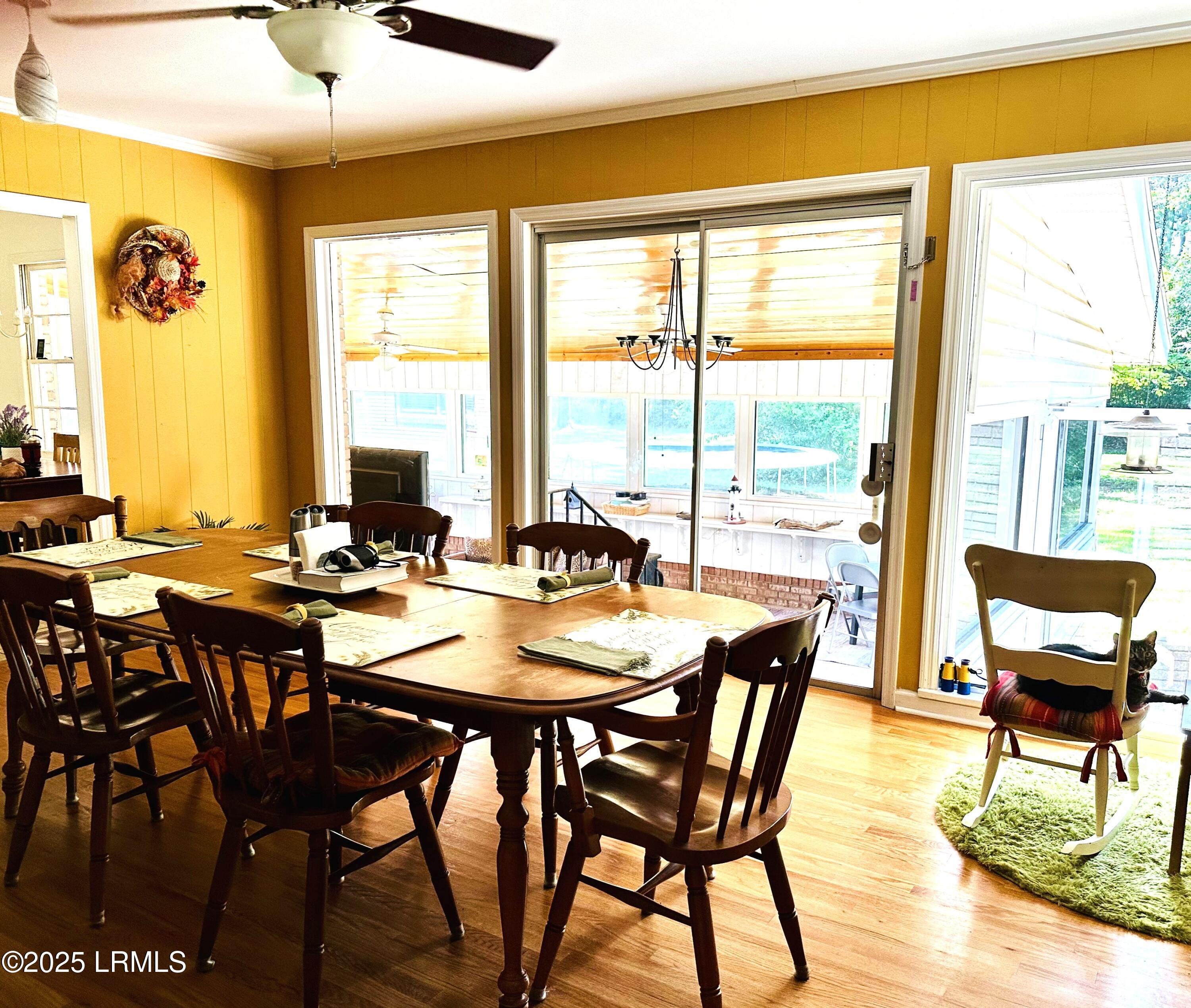 105 Harriett Street Hampton, SC 29924 - Photo 18 of 40 HarriettDiningRoom1