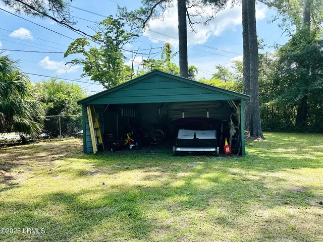 $325,000 | 105 Harriett Street, Hampton, SC 29924