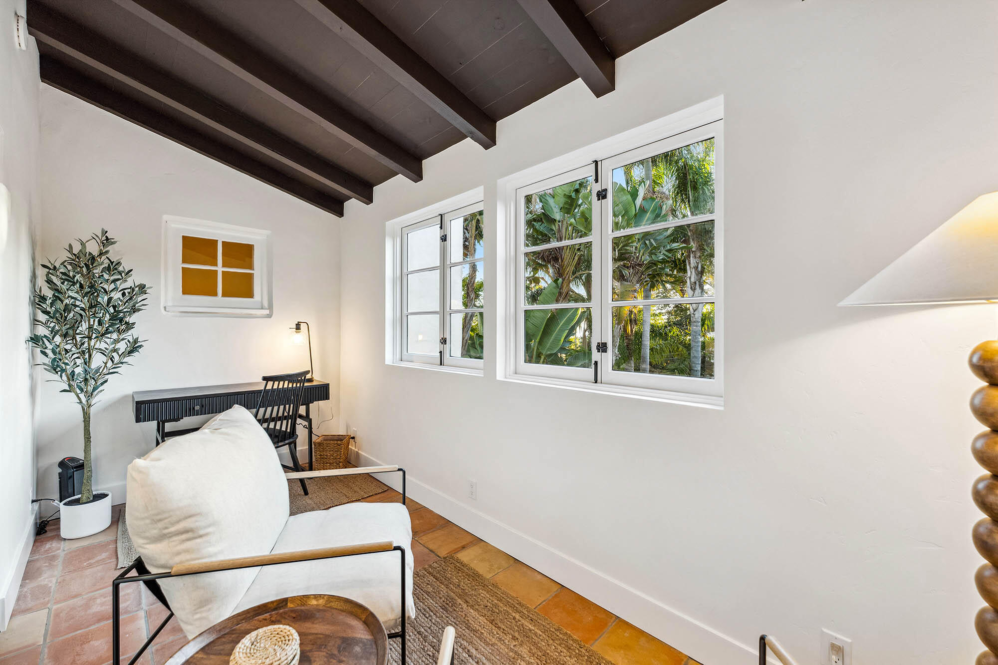 396 Las Alturas Road Santa Barbara, CA 93103 - Photo 32 of 70 Office - 396 Las Alturas Rd