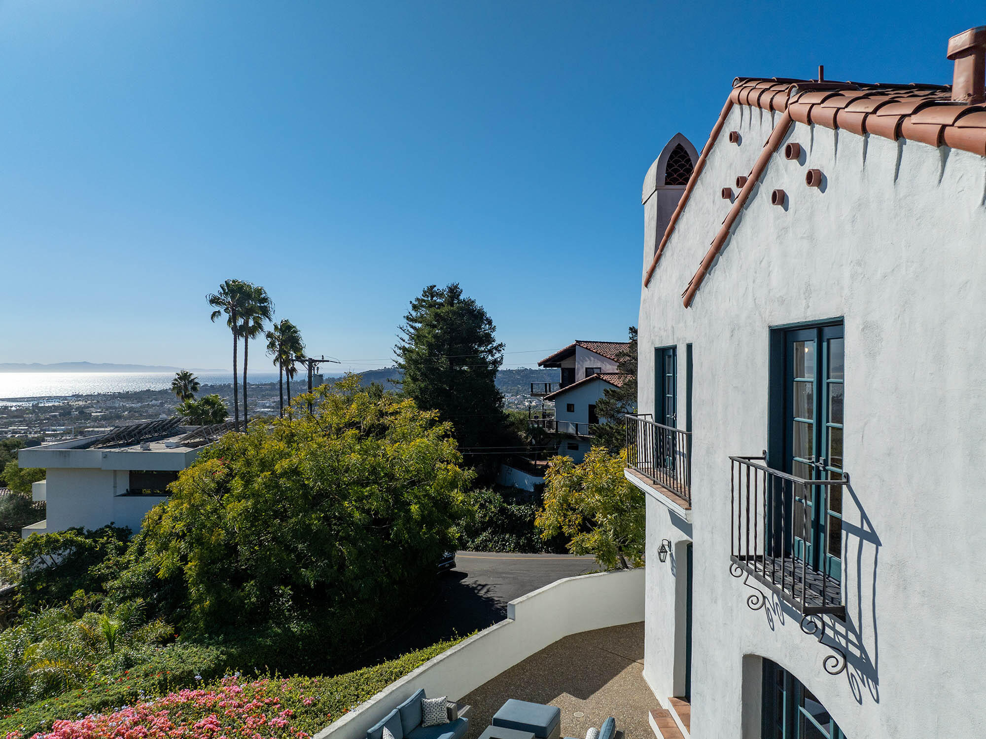 396 Las Alturas Road Santa Barbara, CA 93103 - Photo 53 of 70 Aerial balcony - 396 Las Alturas Rd