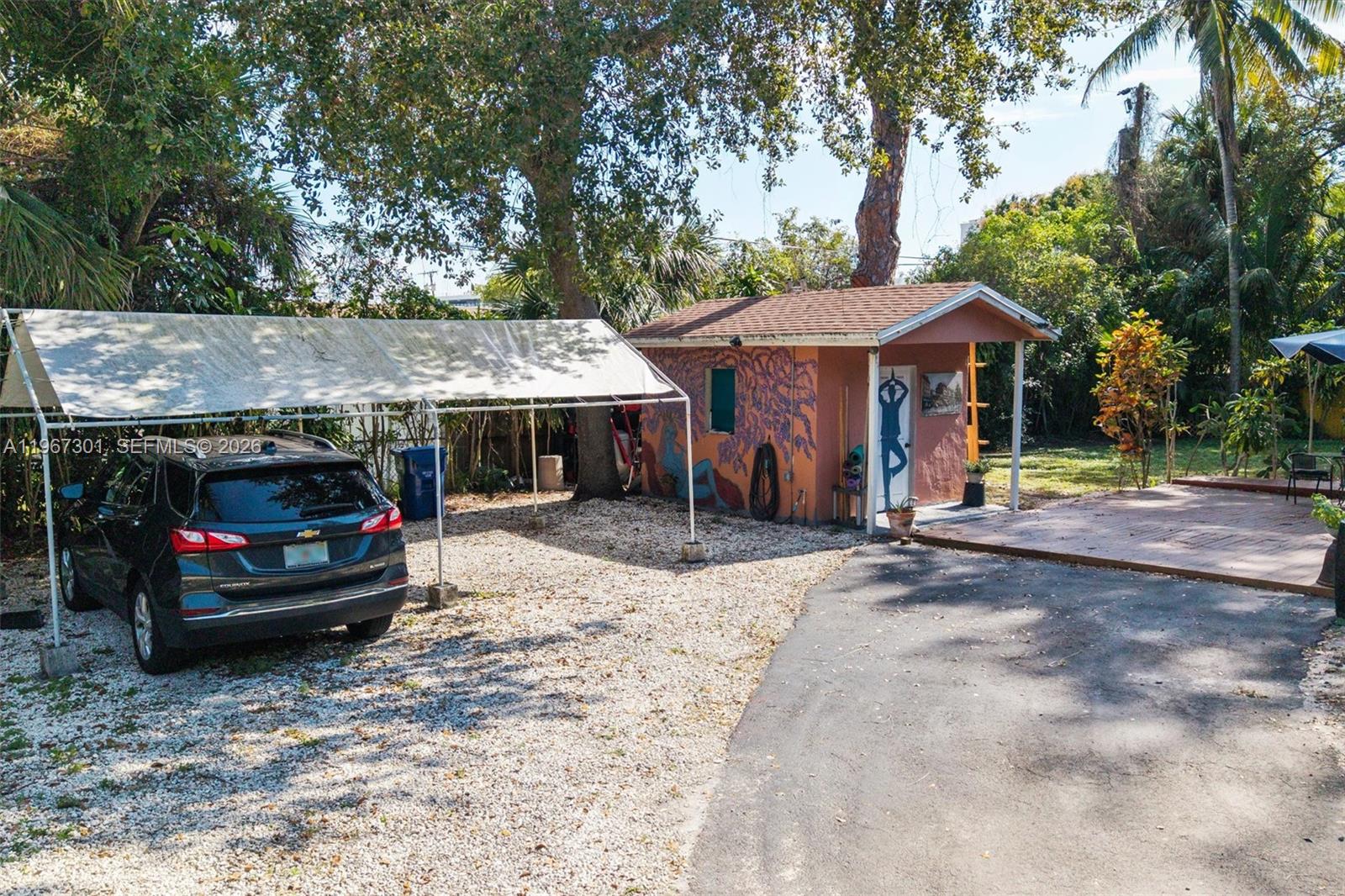 1760 Northeast 144th Street Miami, FL 33181 - Photo 13 of 22