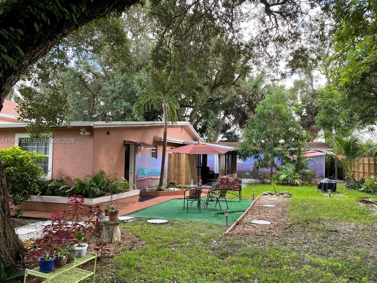 1760 Northeast 144th Street Miami, FL 33181 - Photo 16 of 22