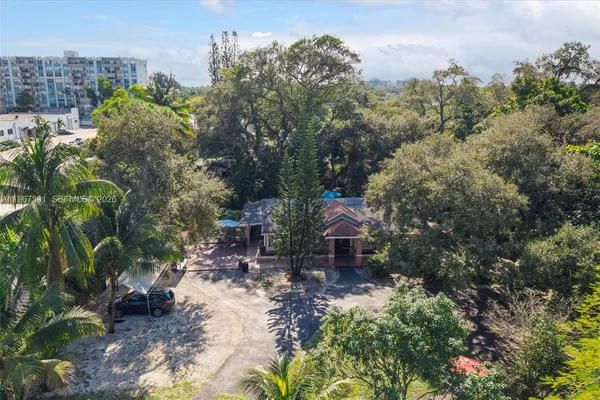 $1,451,000 | 1760 Northeast 144th Street, Miami, FL 33181