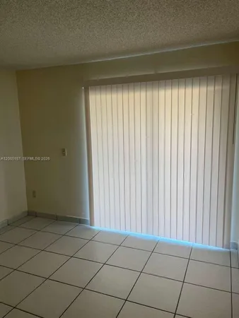 $2,450 | 9712 Hammocks Boulevard, Unit 20230, Miami, FL 33196