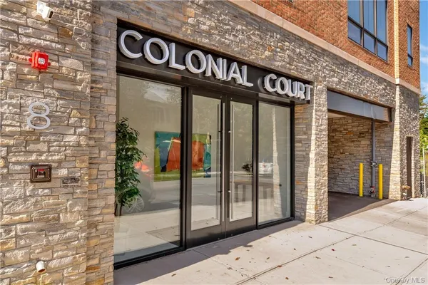 $9,650 | 8 Boulevard West, Unit PH 1, Pelham, NY 10803