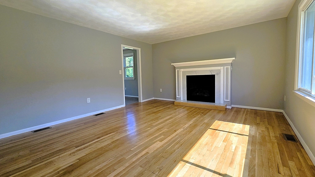62 Millville Road Mendon, MA 01756 - Photo 11 of 32