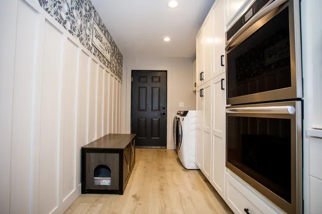 a view of a livingroom with a fireplace
