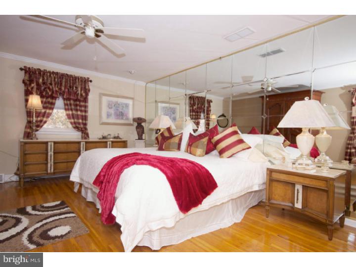 314 Hemlock Lane Springfield, PA 19064 - Photo 16 of 25 Bedroom - Main