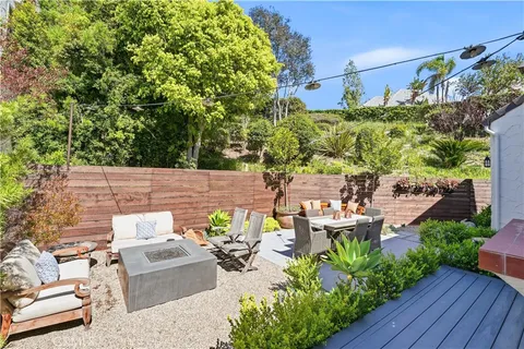 $1,595,000 | 106 Avenida Mesita, Unit 22, San Clemente, CA 92673