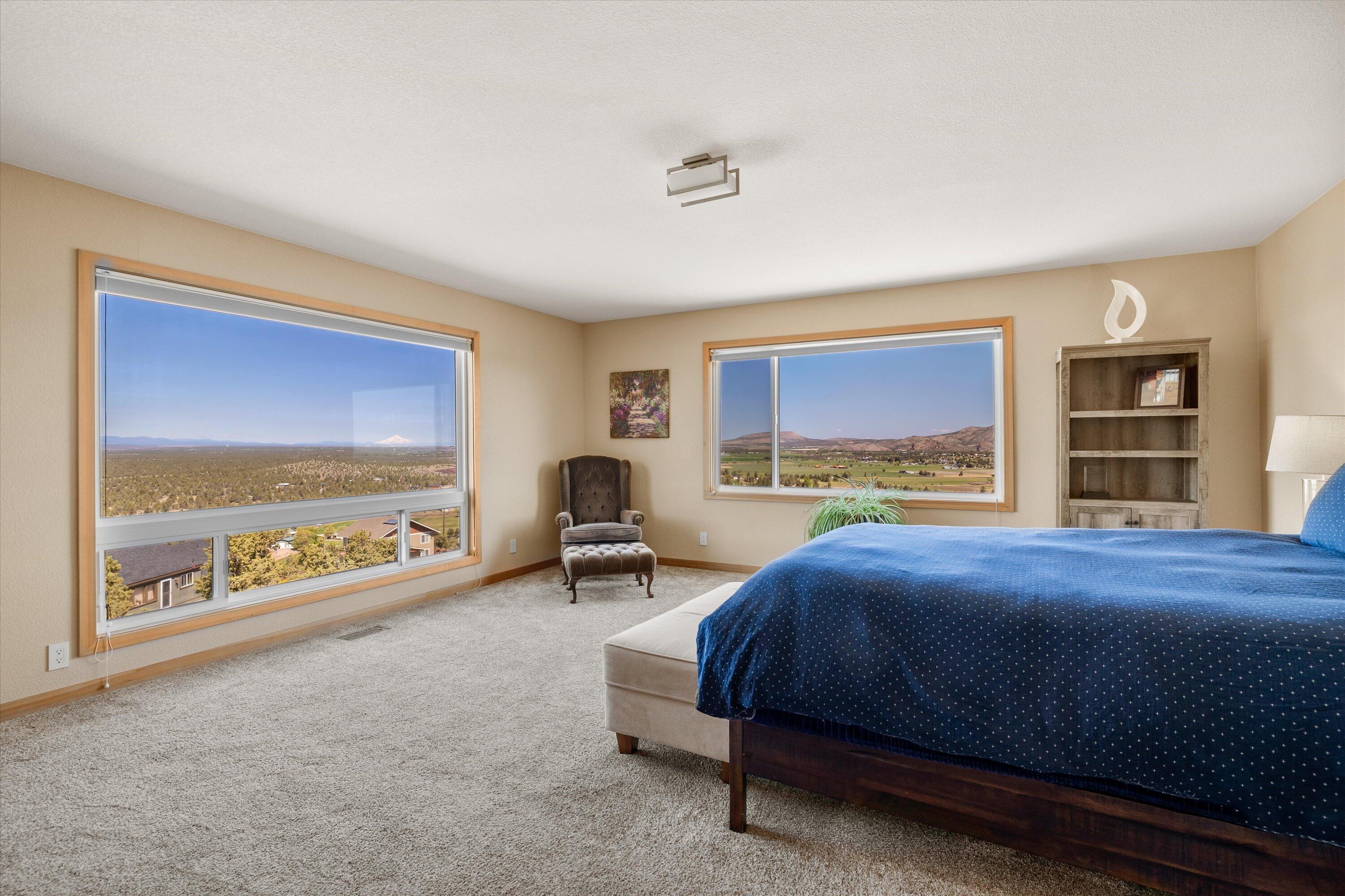 3124 Northwest Lynch Way Redmond, OR 97756 - Photo 35 of 89 Amazing mountain views in suite two and lots of light