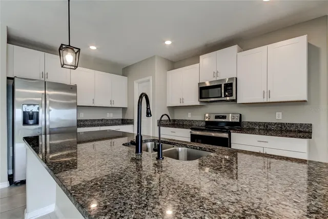 $424,999 | 31592 Barrel Wave Way, Wesley Chapel, FL 33545