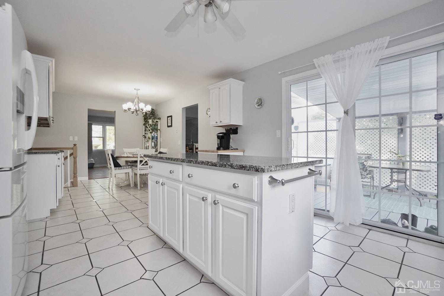 60 Annette Drive Edison, NJ 08820 - Photo 32 of 69