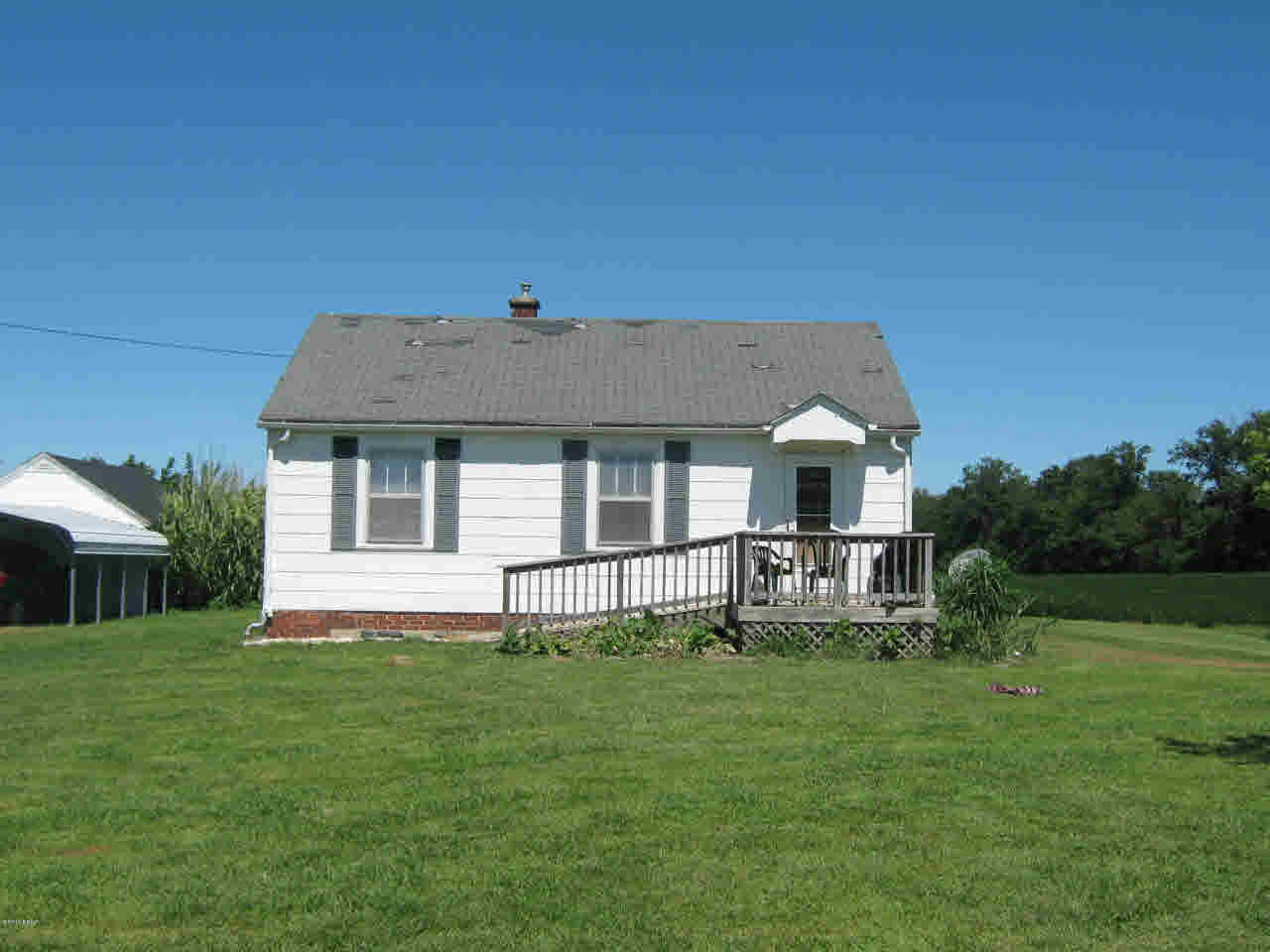 10692 East Freesia Road Mount Vernon, IL 62864 - Photo 1 of 10 Gallery Image 1