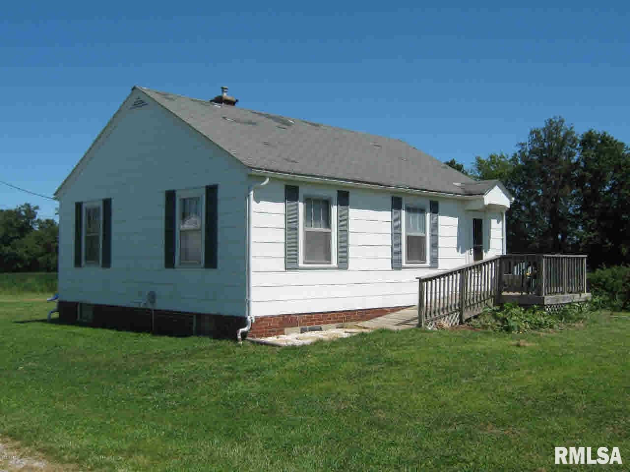 10692 East Freesia Road Mount Vernon, IL 62864 - Photo 9 of 10 Gallery Image 9