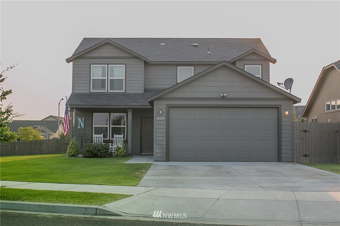 800 South Hamilton Road Moses Lake, WA 98837 - Photo 1 of 24 Gallery Image 1