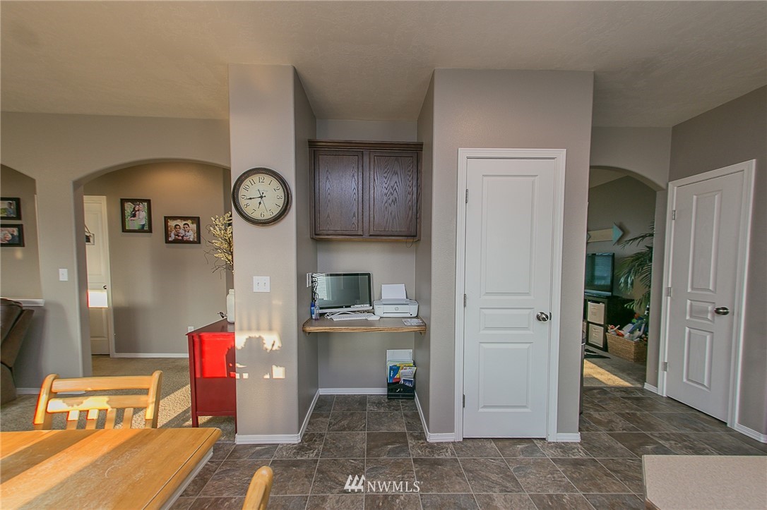 800 South Hamilton Road Moses Lake, WA 98837 - Photo 17 of 24 Gallery Image 17