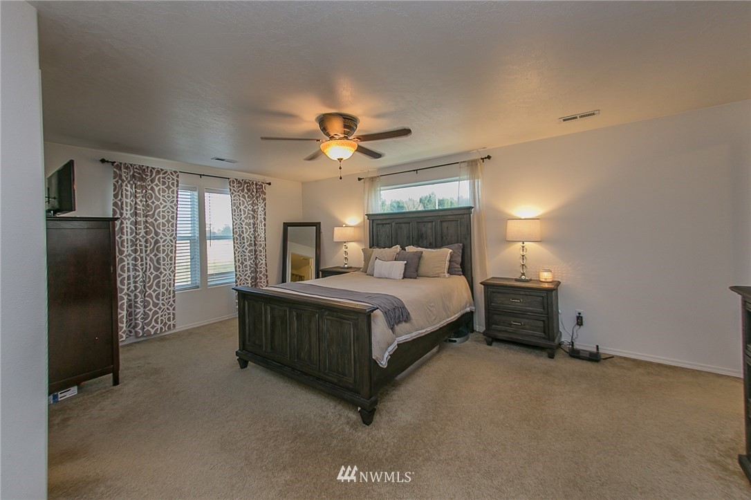 800 South Hamilton Road Moses Lake, WA 98837 - Photo 22 of 24 Gallery Image 22