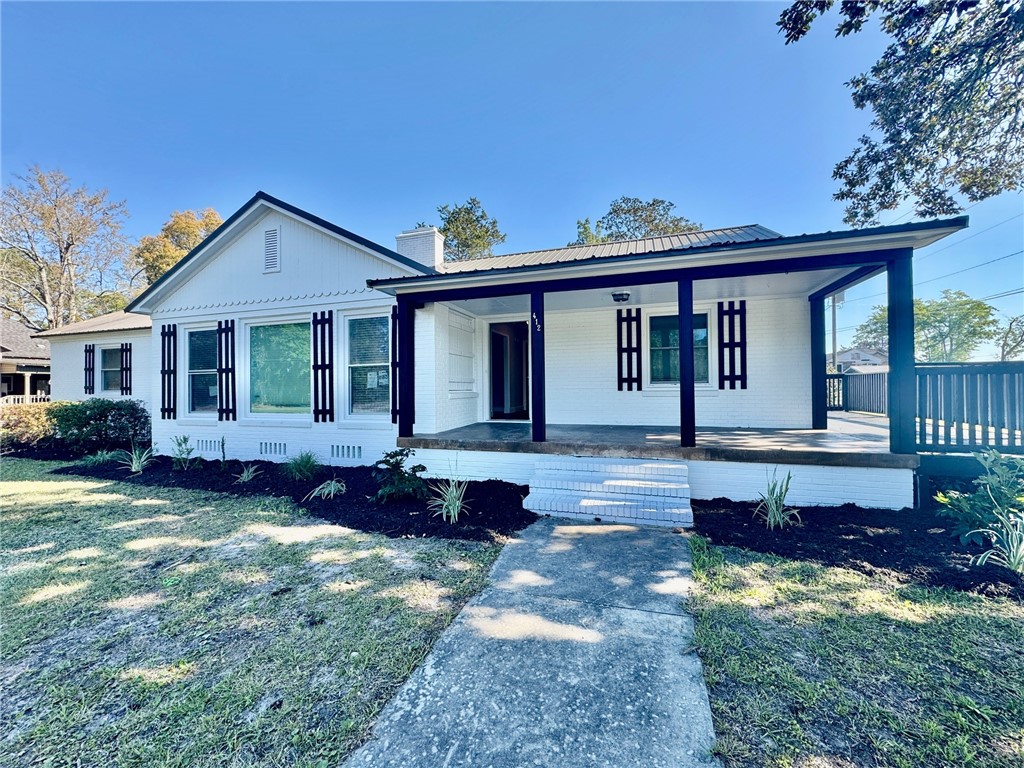 412 West Orange Street Jesup, GA 31545 - Photo 2 of 43
