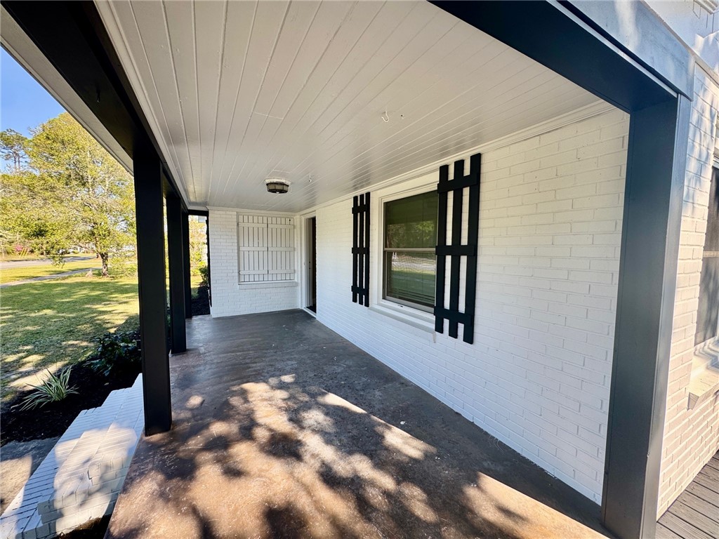 412 West Orange Street Jesup, GA 31545 - Photo 4 of 43