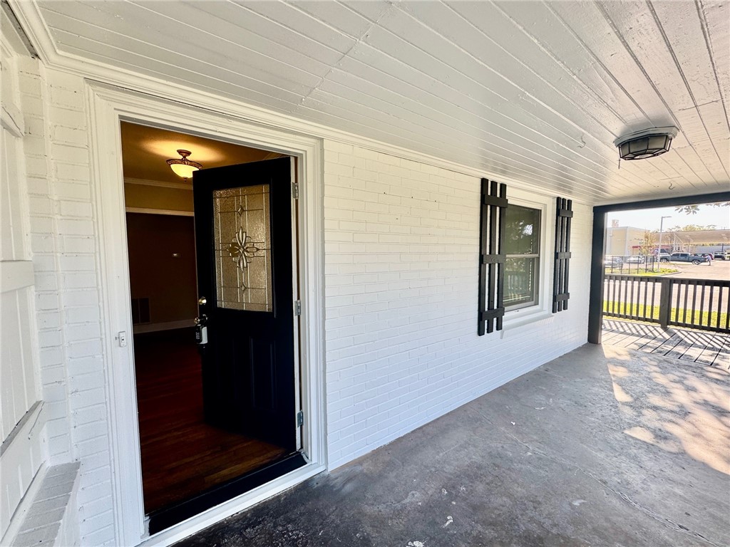 412 West Orange Street Jesup, GA 31545 - Photo 5 of 43