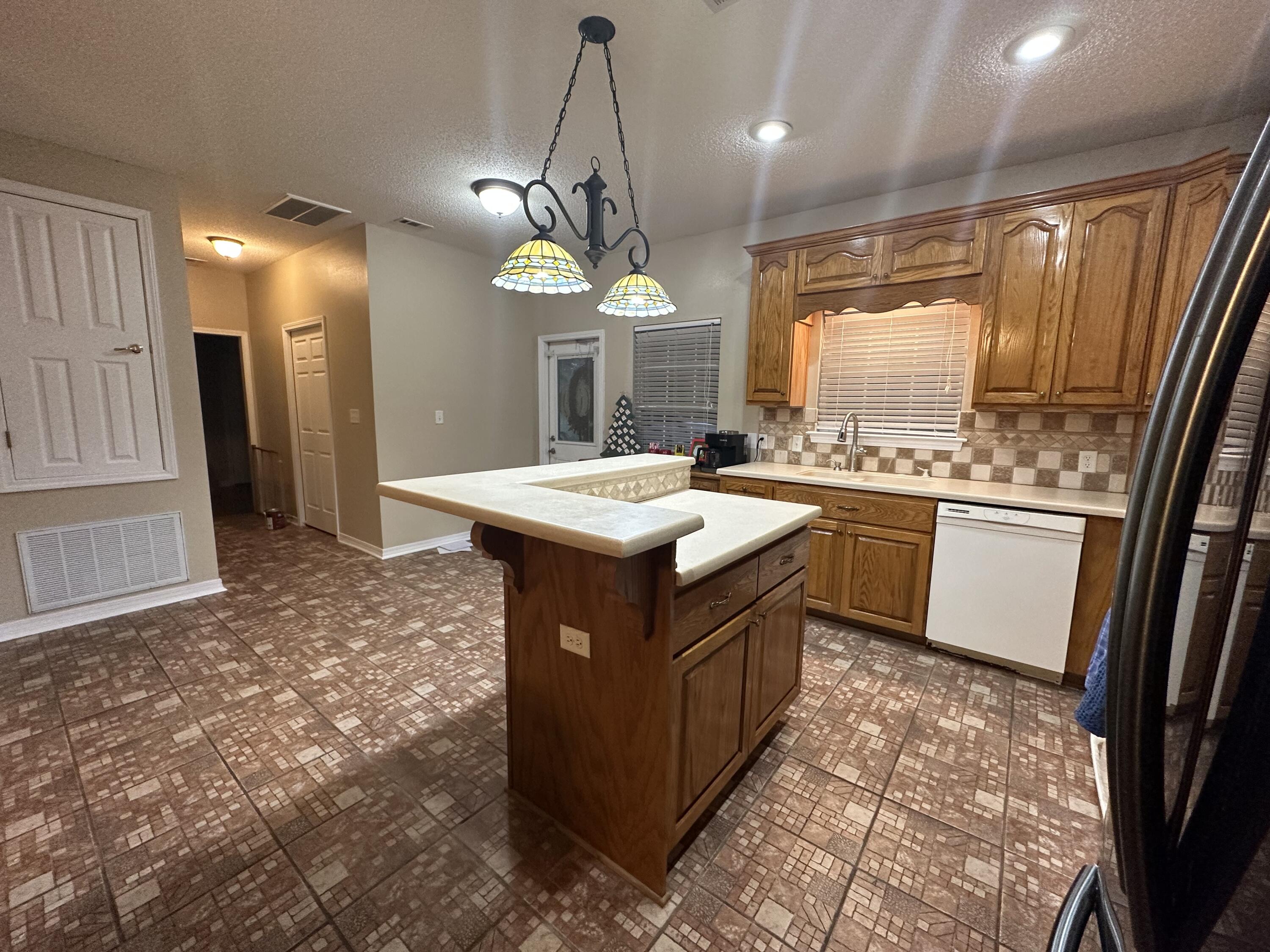 5771 Flora Lee Lane Crestview, FL 32539 - Photo 7 of 66 IMG_5367