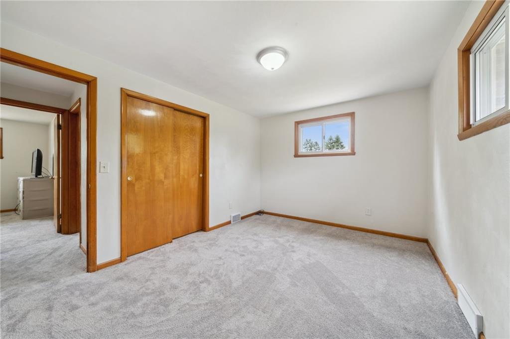 331 East Union Road Cheswick, PA 15024 - Photo 13 of 26 an empty room with windows and closet