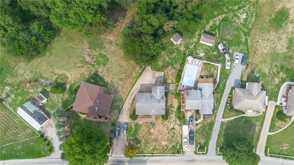 331 East Union Road Cheswick, PA 15024 - Photo 24 of 26 an aerial view of residential house with outdoor space and trees