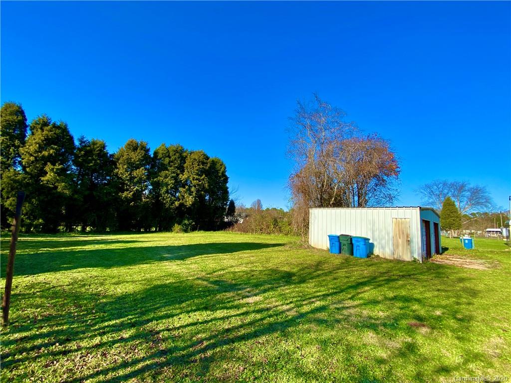 1870 Harrison Road Salisbury, NC 28147 - Photo 7 of 29 Gallery Image 7