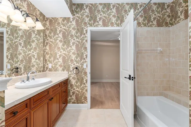 $699,000 | 3525 Northwest 18th Avenue, Gainesville, FL 32605