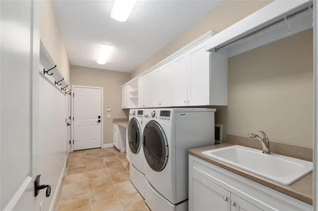 $699,000 | 3525 Northwest 18th Avenue, Gainesville, FL 32605