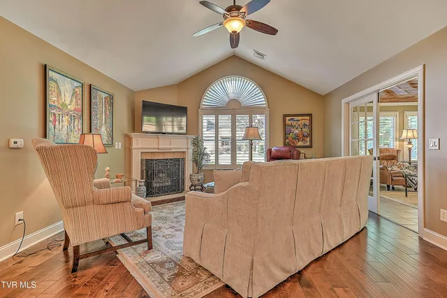 $469,000 | 219 Tee Drive, Unit 219, Blountville, TN 37617