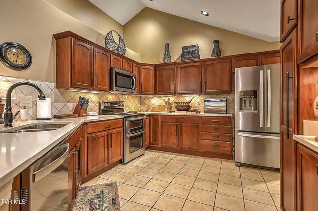 $469,000 | 219 Tee Drive, Unit 219, Blountville, TN 37617