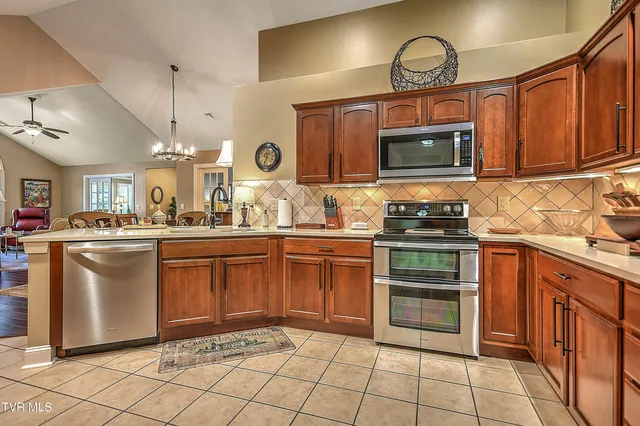 $469,000 | 219 Tee Drive, Unit 219, Blountville, TN 37617