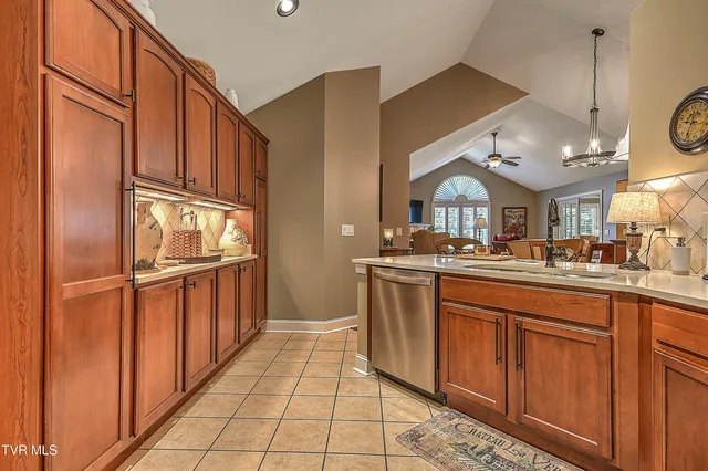 $469,000 | 219 Tee Drive, Unit 219, Blountville, TN 37617