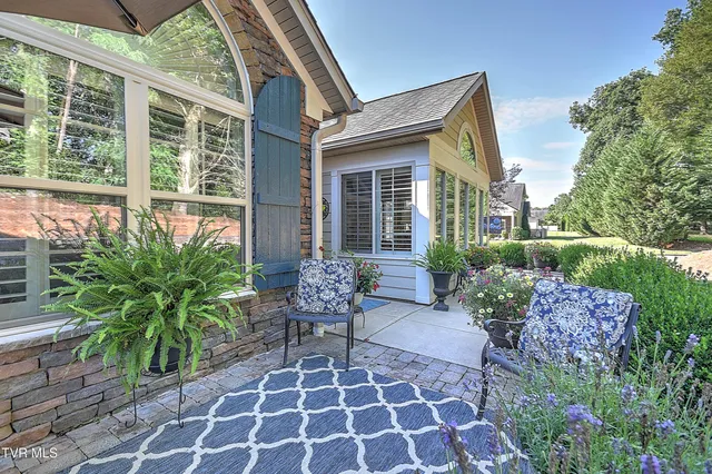 $469,000 | 219 Tee Drive, Unit 219, Blountville, TN 37617