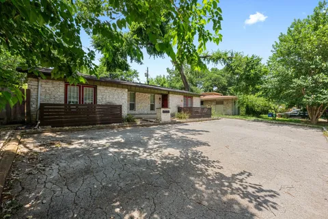 $240,000 | 3102 Glen Ora Street, Unit 102, Austin, TX 78704