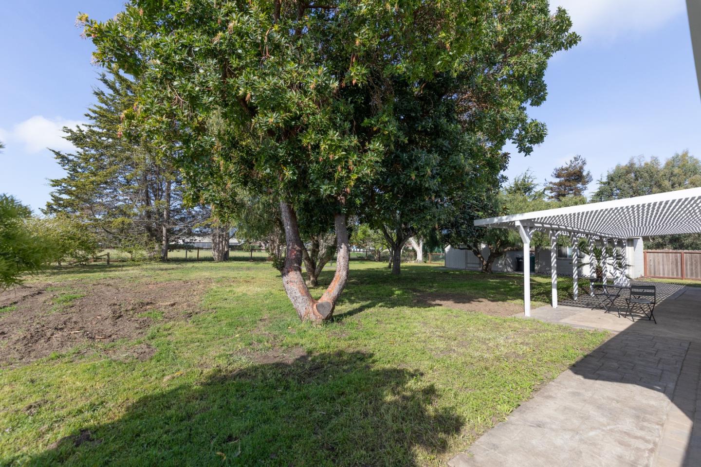 20 Easton Road Watsonville, CA 95076 - Photo 15 of 24 Gallery Image 15