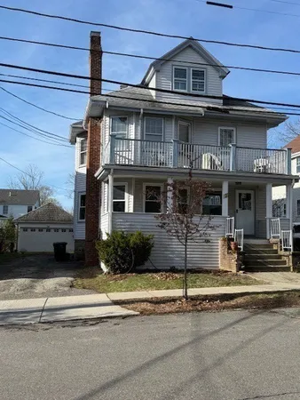 $2,500 | 190 Maplewood Street, Unit 1, Watertown, MA 02472